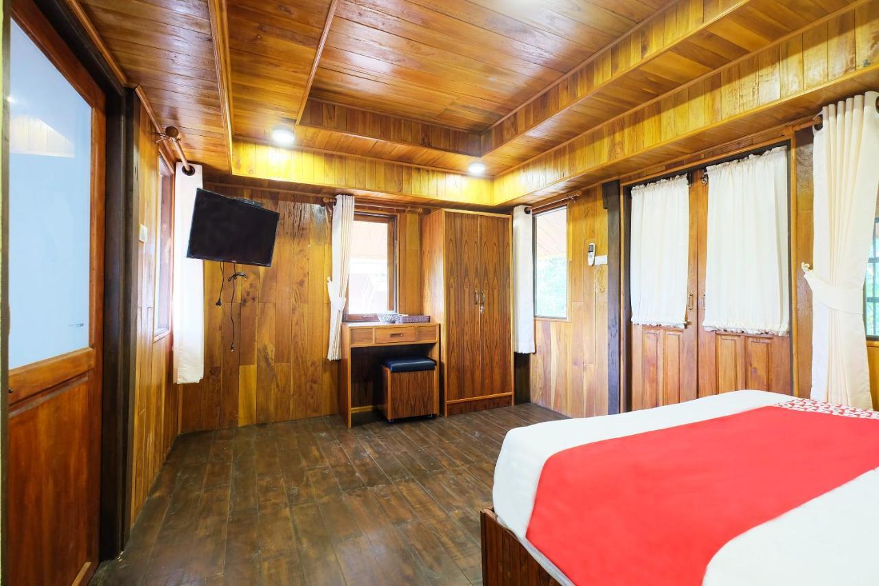 Oyo 604 Ruen Mai Horm Resort Trang Buitenkant foto